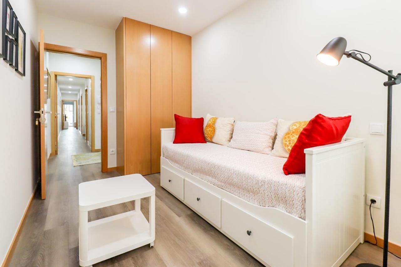 Tiana Apartment - City Centre With Terrace Viana do Castelo Exterior foto